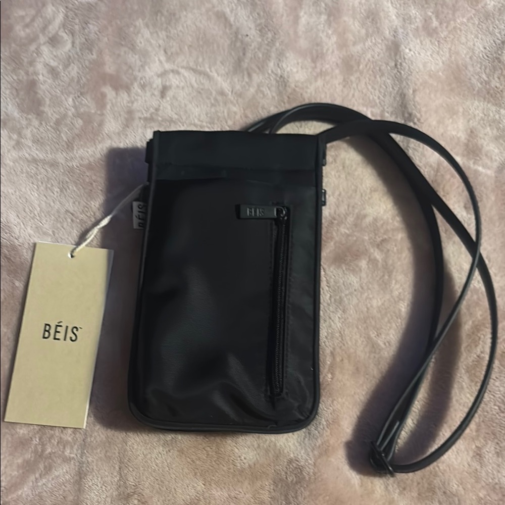 Beis The ID Crossbody in Black